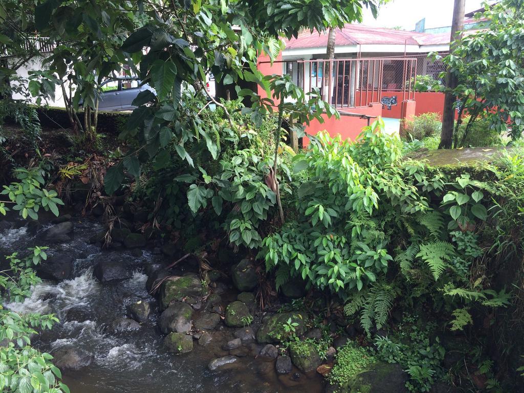 Hostel Rio Danta La Fortuna Exterior foto